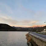 Hotel La Bonne Hotesse Chambon-sur-Lac
