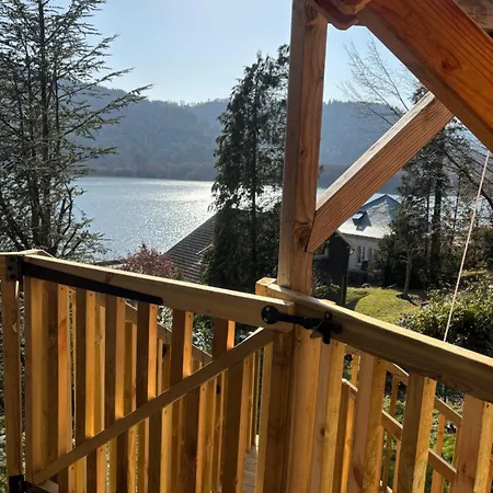 Отель La Bonne Hotesse Шамбон-сюр-Лак